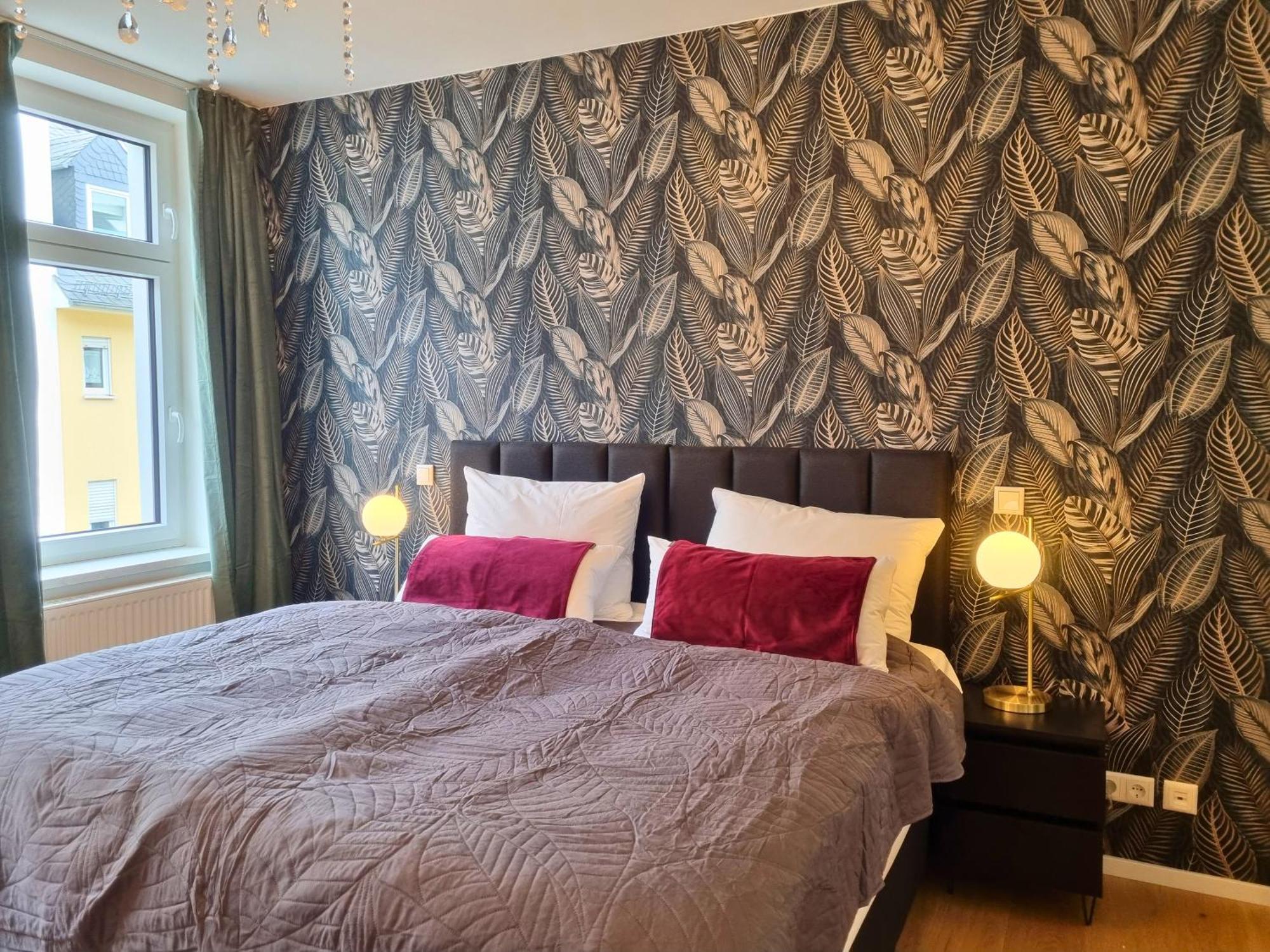 Maremar - Style-Loft Am Ferberturm - 2 Schlafzimmer - Luxus Boxspringbett - Arbeitsplaetze - Highspeed Wlan Gera Exterior photo